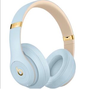 Limited Edition Beats by Dre Solo 3 Over-Ear Headphones Crystal Blue